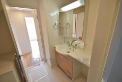 三面鏡付洗面化粧台