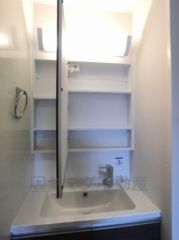 三面鏡縦型洗面化粧台