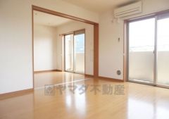 画像と現況が異なる場合、現況が優先されます。