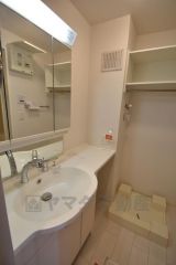 縦型洗面化粧台縦型