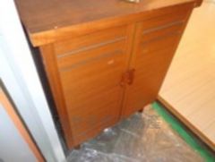 シューズボックス付き