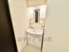 縦型洗面化粧台