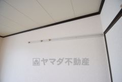 ハンガーレール